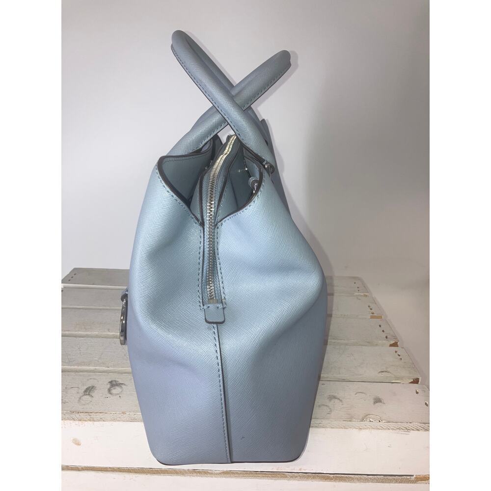 MICHAEL KORS, LARGE TRIPLE COMPARTMENT LIGHT BLUE HANDBAG - Picture 5 of 15